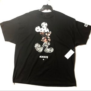 Disney Collection by NEFF Mickey Mouse T Shirt 3XL